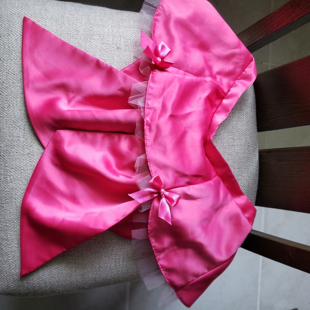 Pink VS intimate skirt